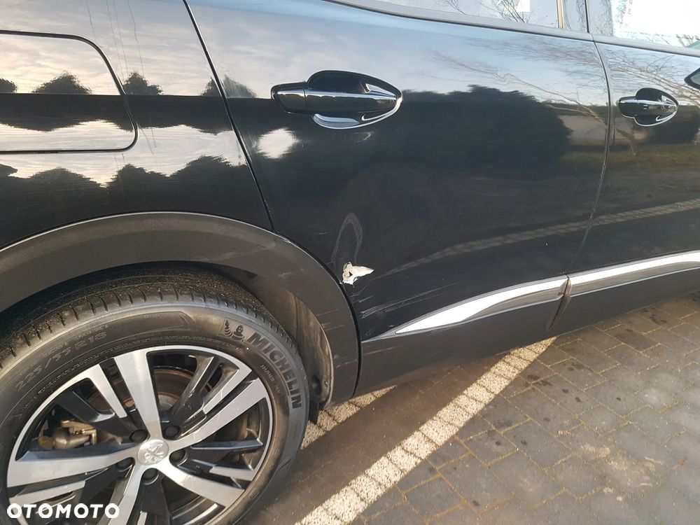 Peugeot 3008 BlueHDi 130 Stop & Start EAT8 GT - 6