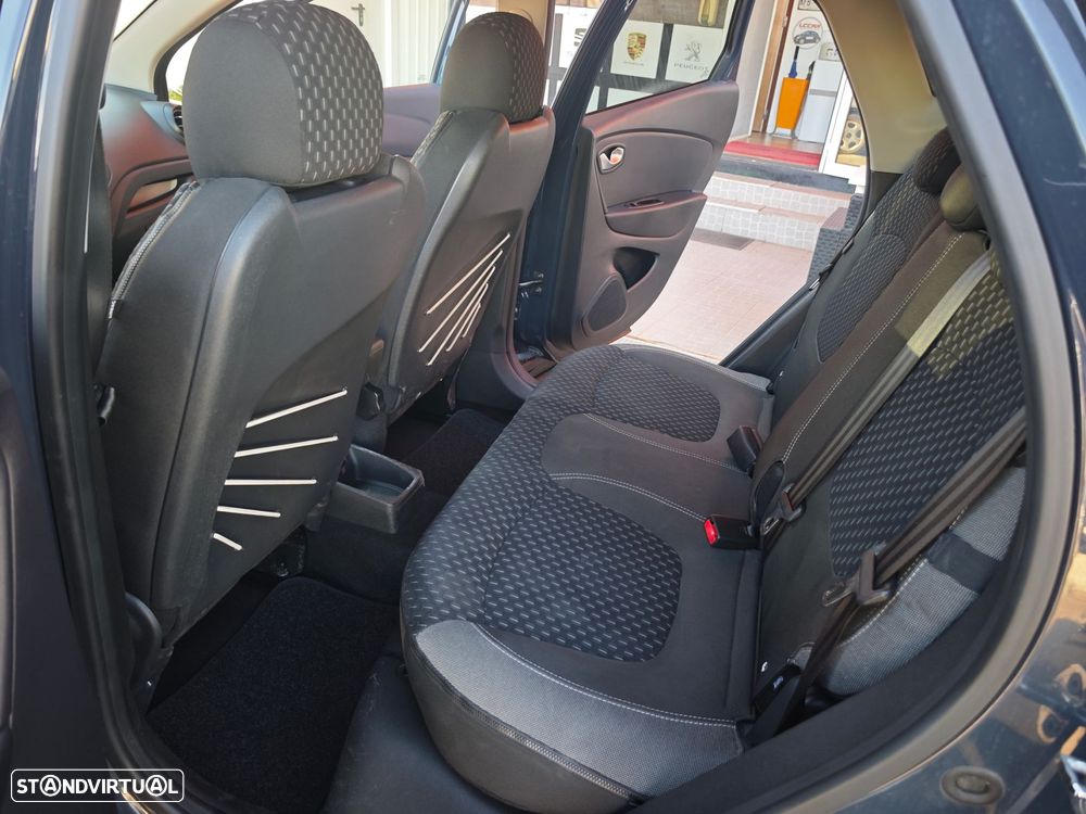 Renault Captur 1.0 TCe Equilibre - 10