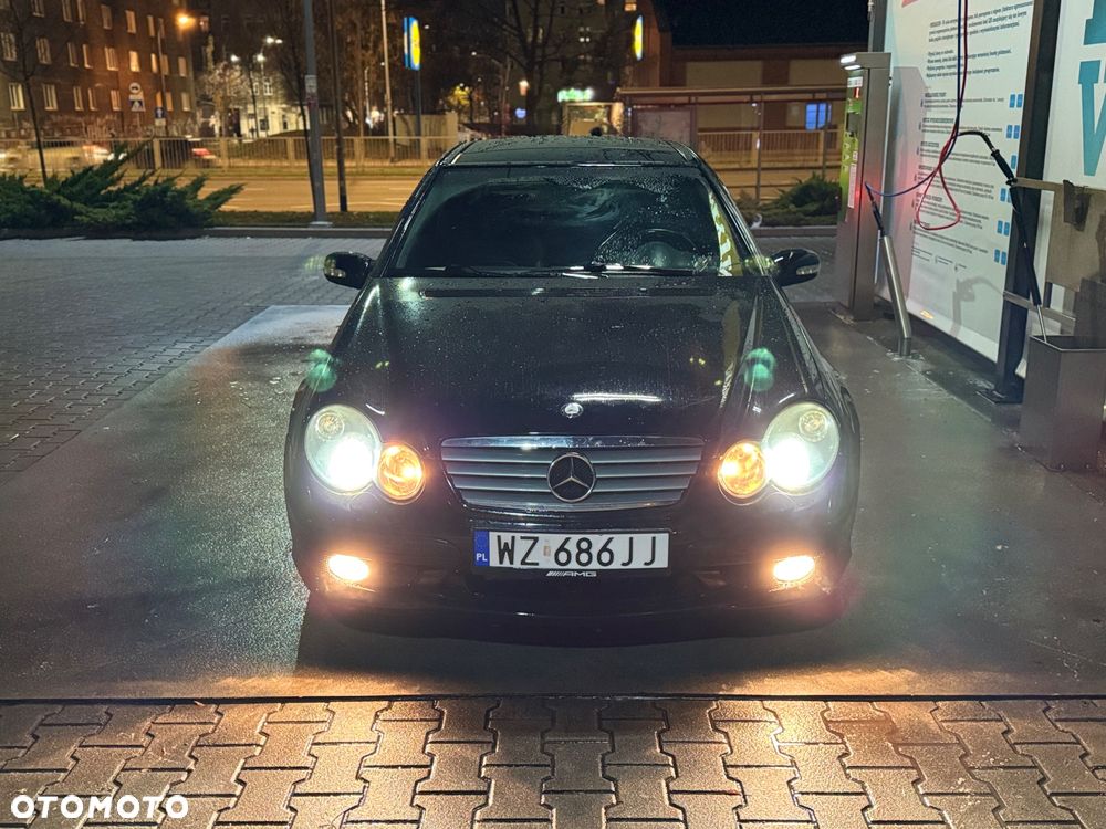 Mercedes-Benz Klasa C 30 CDI AMG Sportcoupe - 9