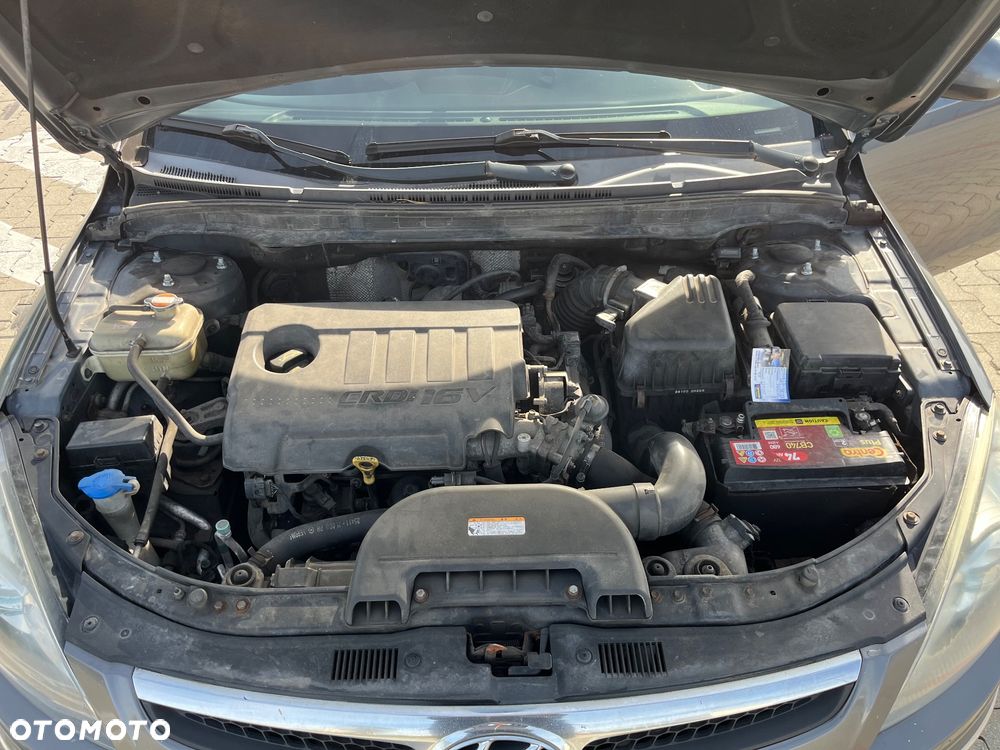 Hyundai i30 1.6 CRDi Classic + World Cup - 13