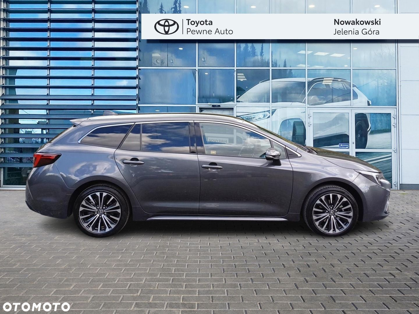 Toyota Corolla 1.8 Hybrid Style - 4