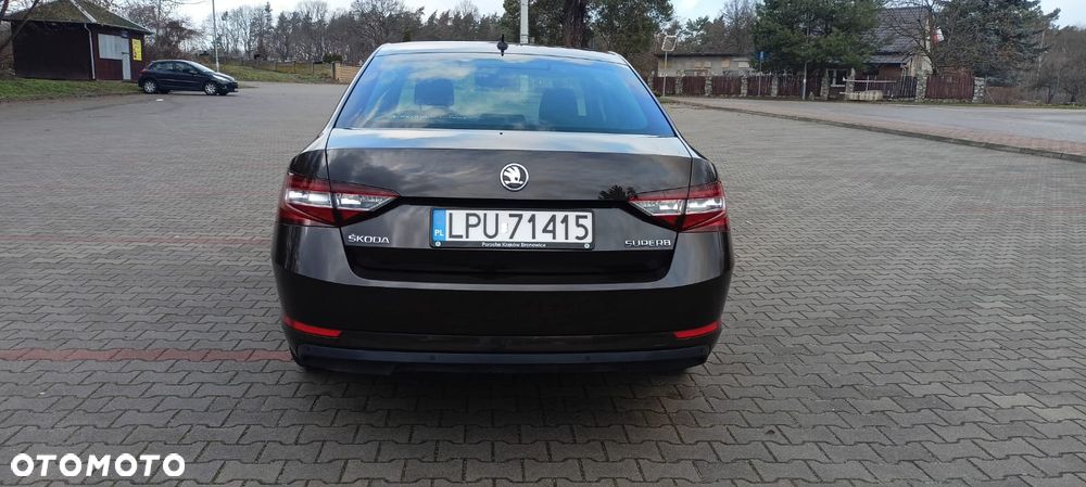 Skoda Superb 1.5 TSI ACT Ambition - 3