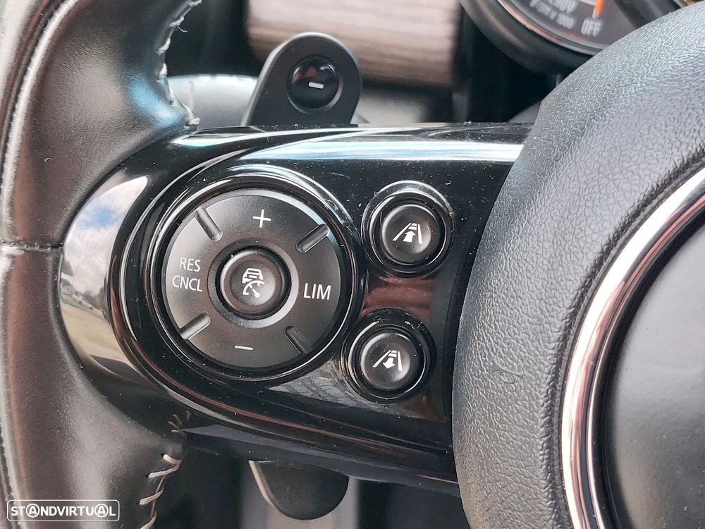 MINI 3 Portas Cooper S Aut. - 33
