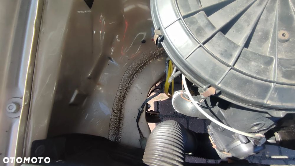 Volkswagen Passat - 20