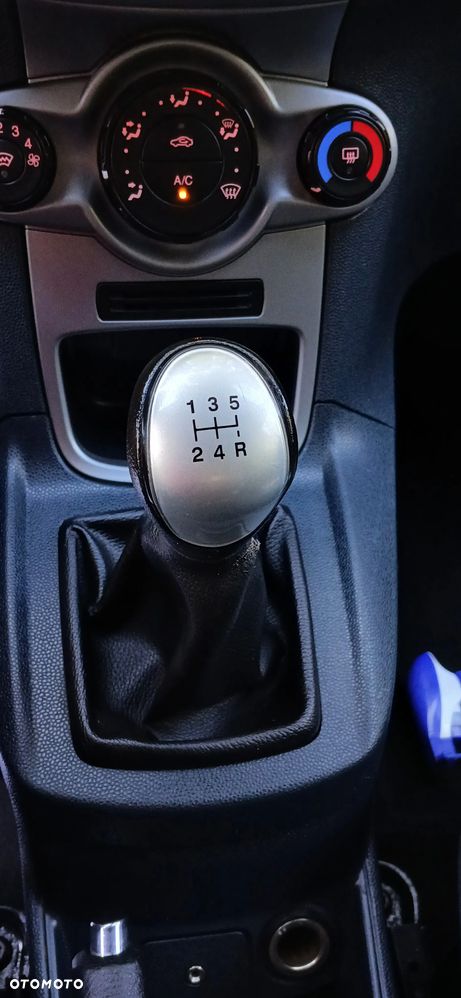 Ford Fiesta 1.25 Ambiente - 18