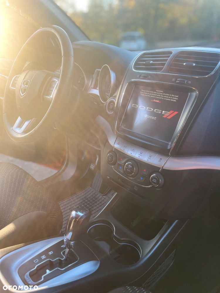 Dodge Journey - 11