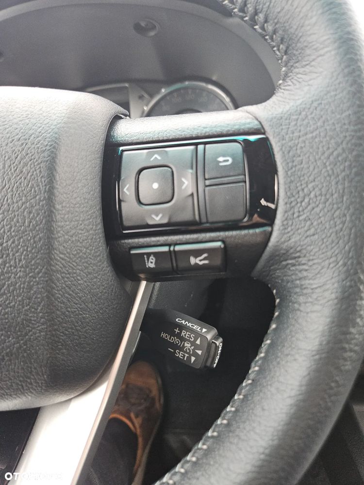 Toyota Hilux 2.8 D-4D mHEV Double Cab Executive 4x4 - 29