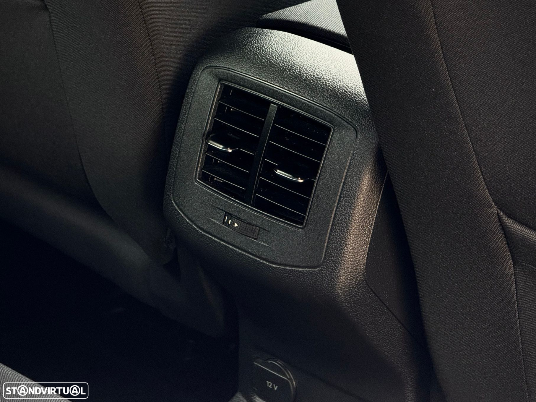 VW T-Roc 1.0 TSI Style - 9