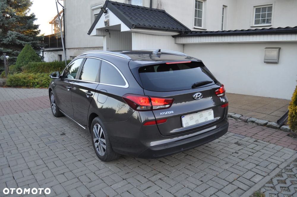 Hyundai i30 1.6 CRDI DCT YES - 7