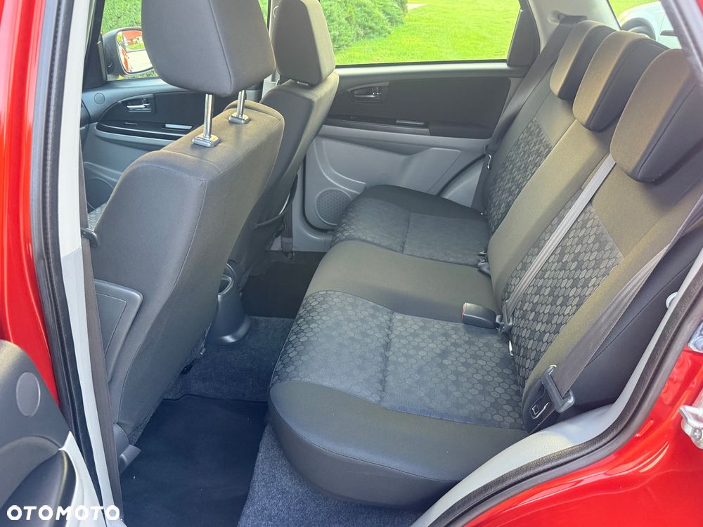 Suzuki SX4 1.6 VVT 4x4 Style - 19