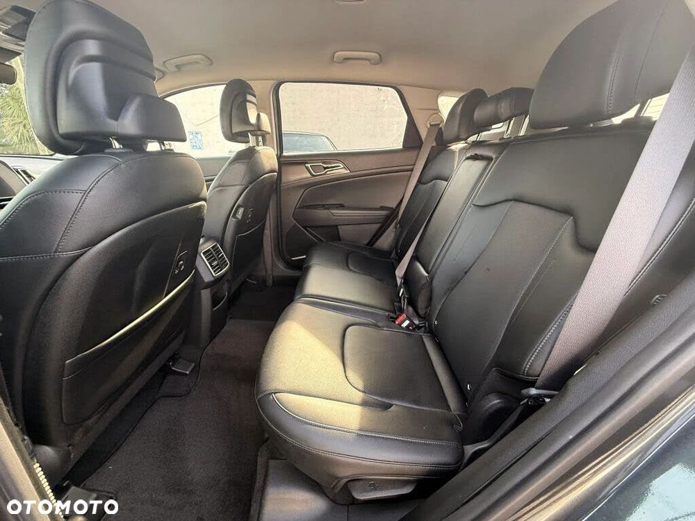 Kia Sportage - 16