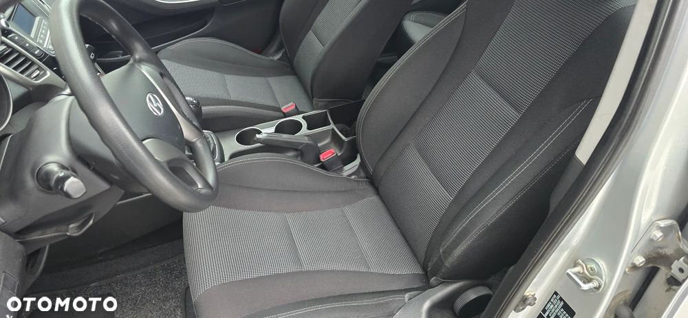Hyundai i30 1.4 CRDi Advantage - 11