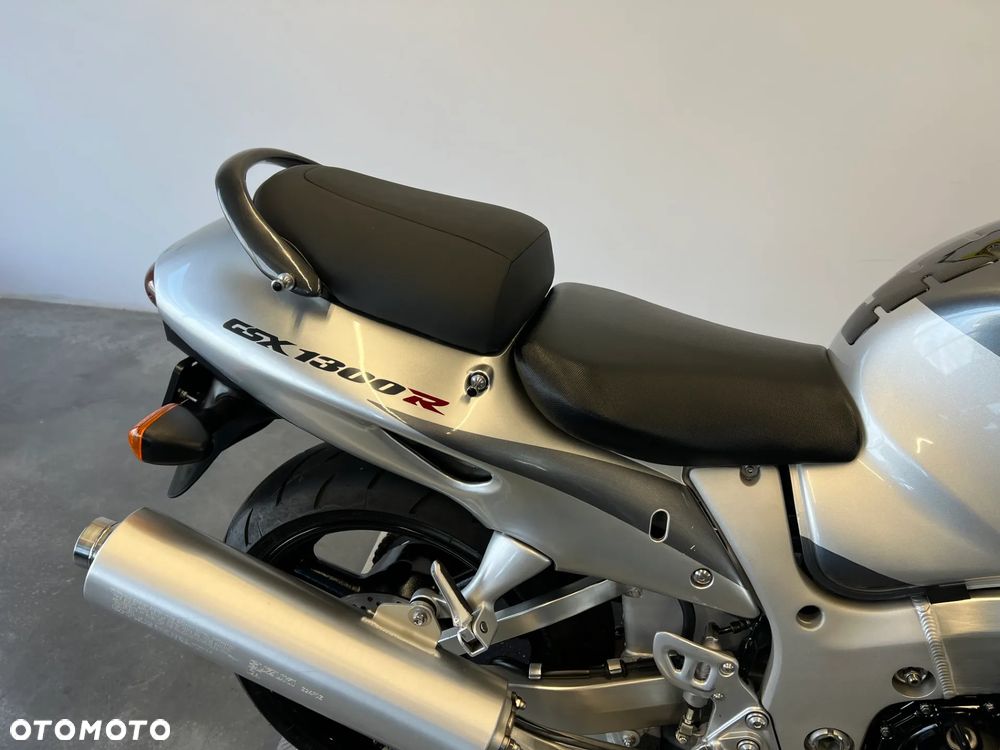 Suzuki GSX - 25