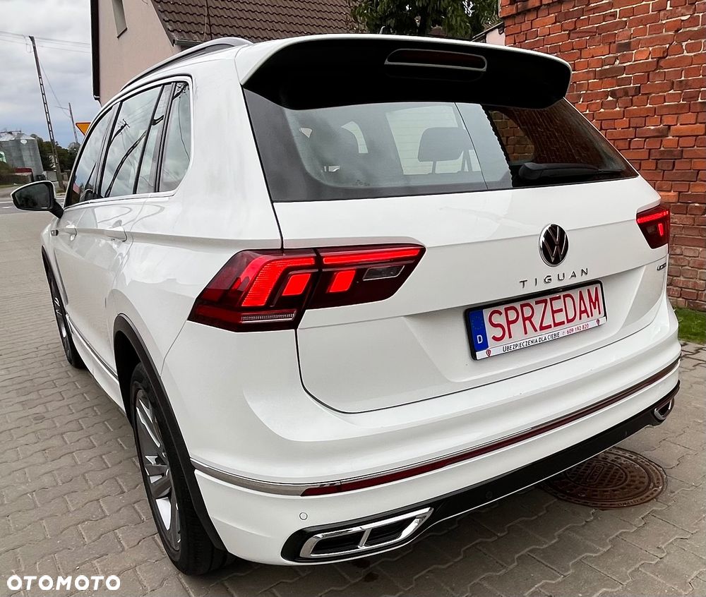 Volkswagen Tiguan 2.0 TDI SCR 4MotION DSG R-Line - 36
