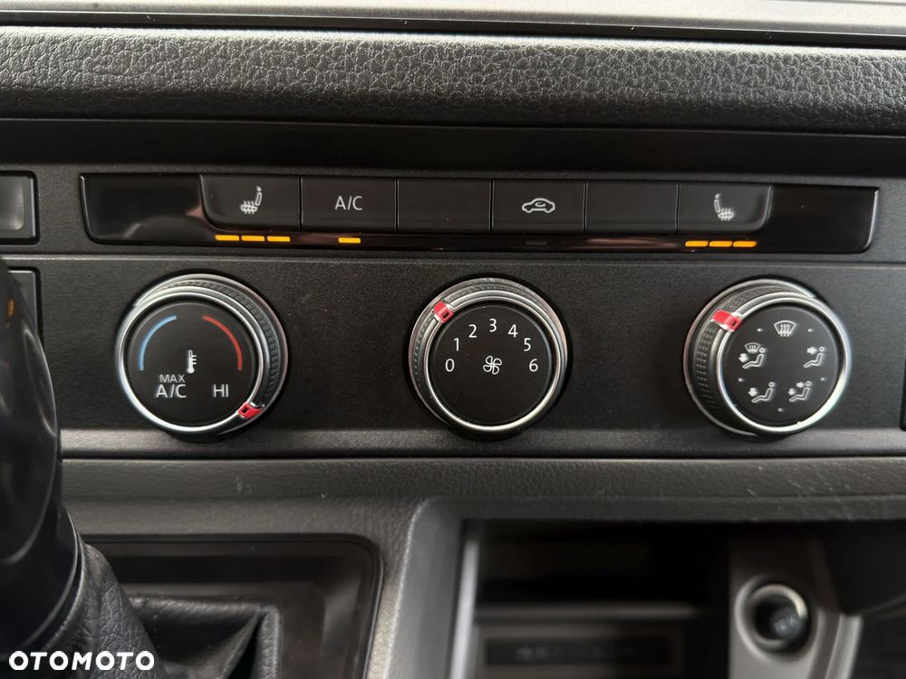 Volkswagen CRAFTER - 19