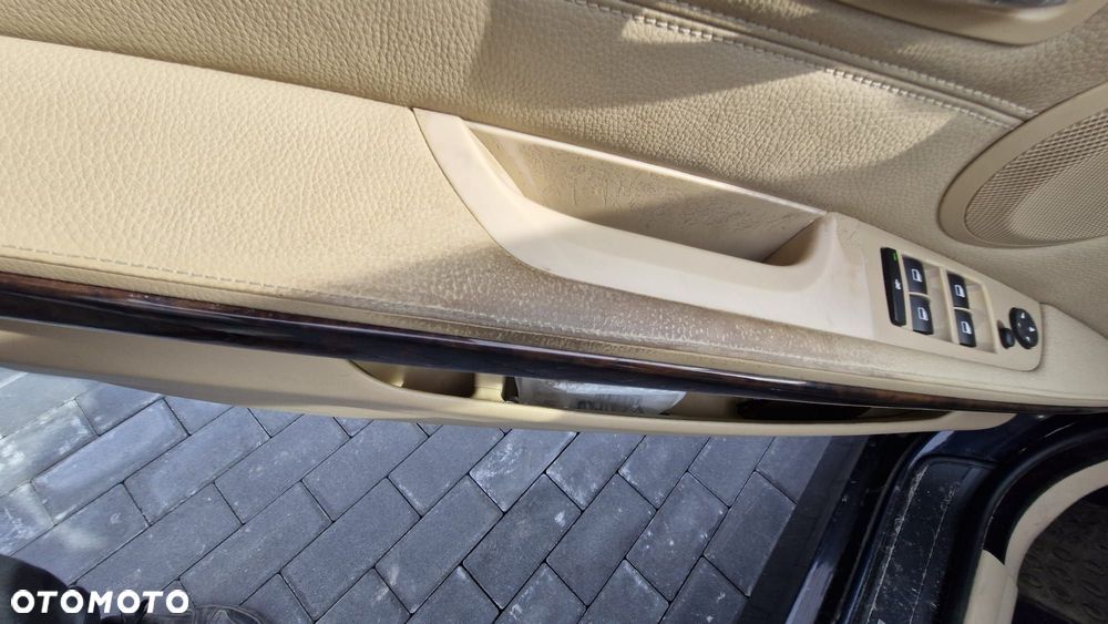 BMW Seria 3 325d DPF - 11