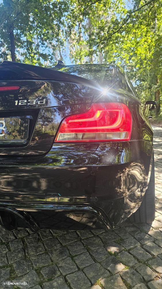 BMW 123 d Coupe - 32