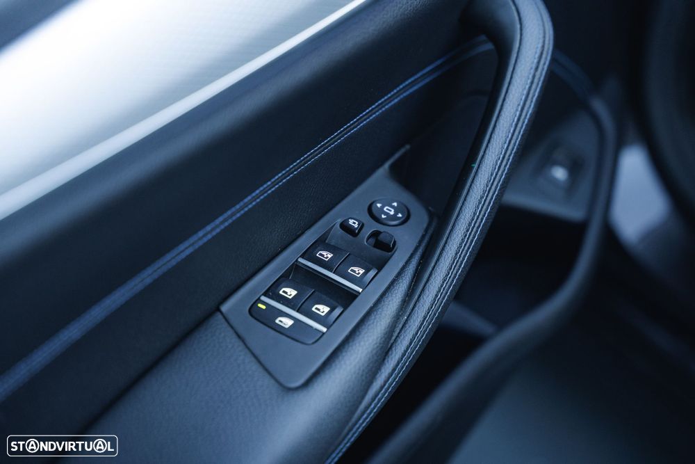 BMW 520 d Pack M Auto - 37