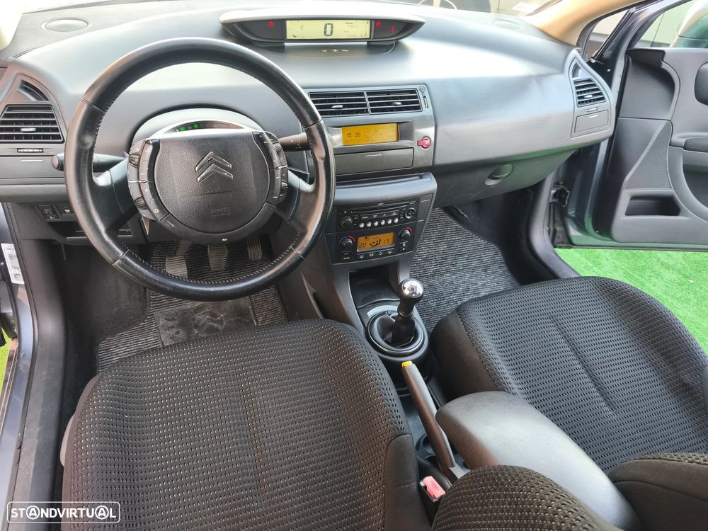 Citroën C4 1.6 HDi VTR Pack - 13