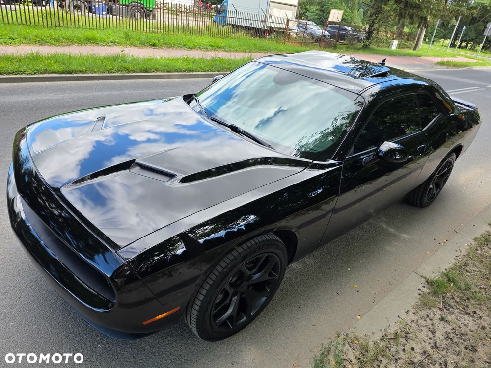Dodge Challenger 3.6 SXT Plus - 38