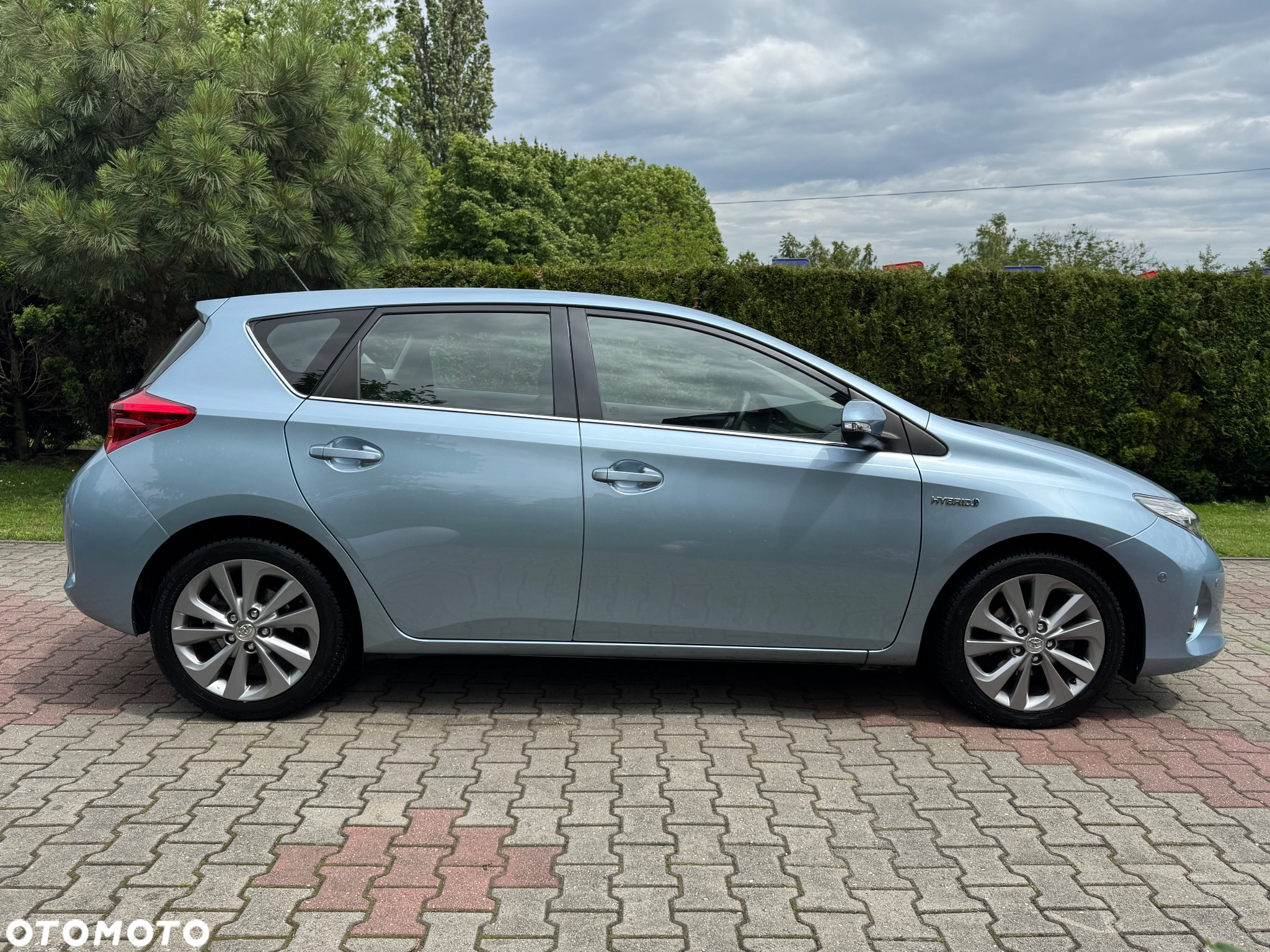 Toyota Auris Hybrid 135 Prestige - 6