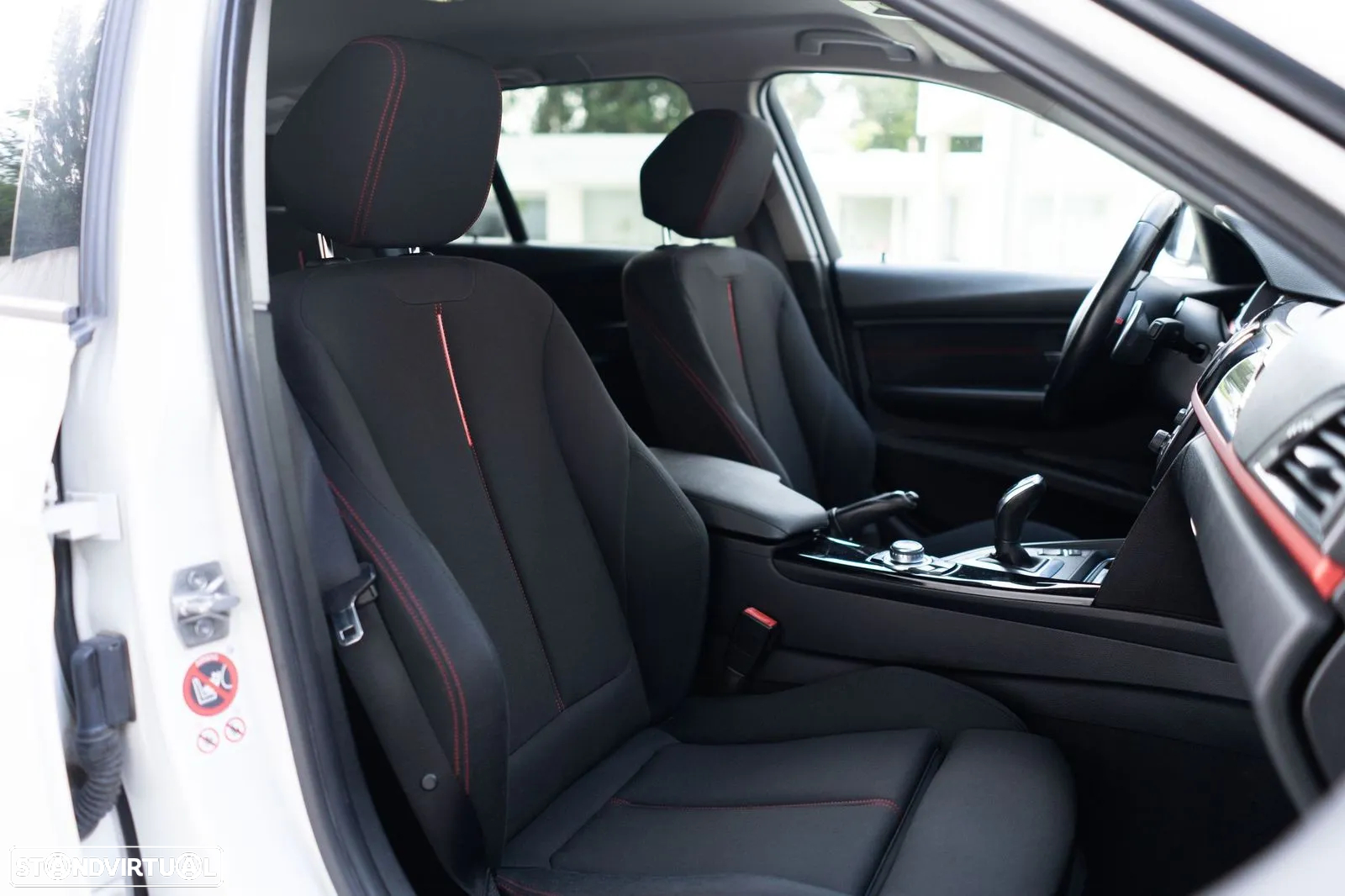 BMW 320 d Touring Auto Line Sport - 22