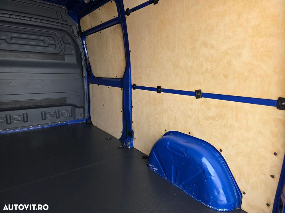 Mercedes-Benz New Sprinter L3H2 - 19