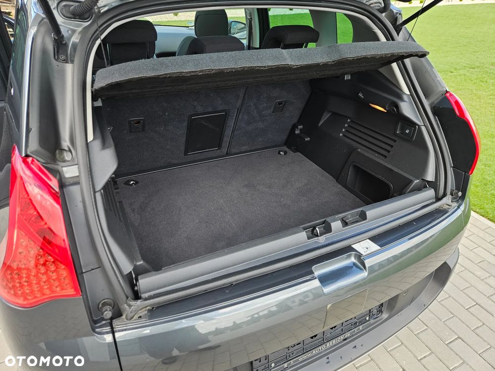Peugeot 3008 HDi FAP 165 Automatik Premium - 18