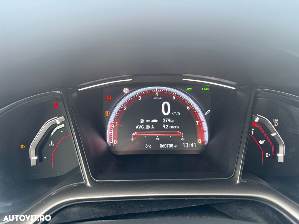 Honda Civic 1.5 VTEC Turbo CVT Sport Plus - 13