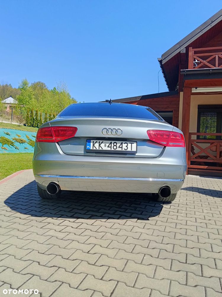 Audi A8 - 3