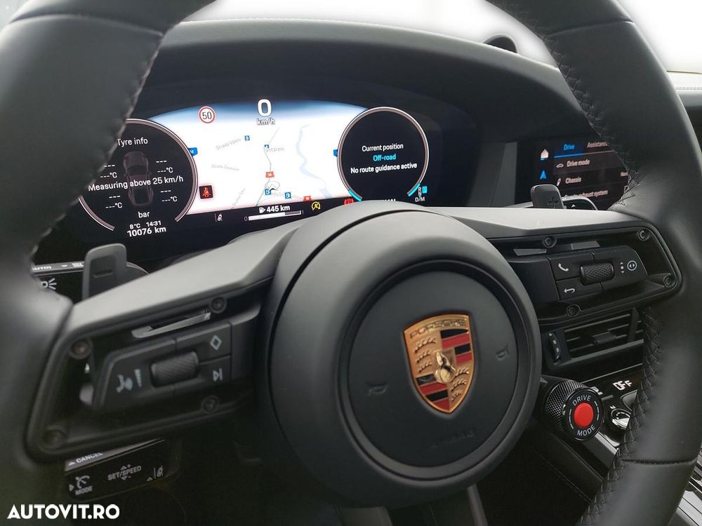 Porsche 911 Carrera PDK - 22