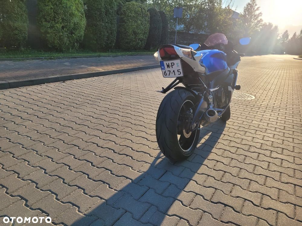 Suzuki GSX-R - 5