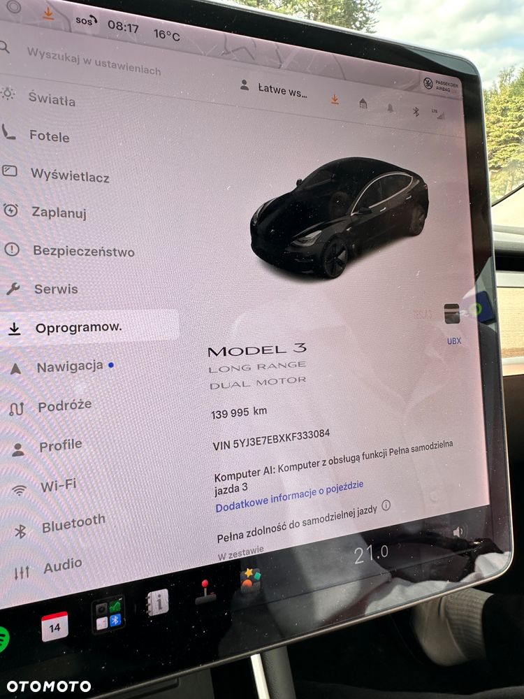 Tesla Model 3 - 21