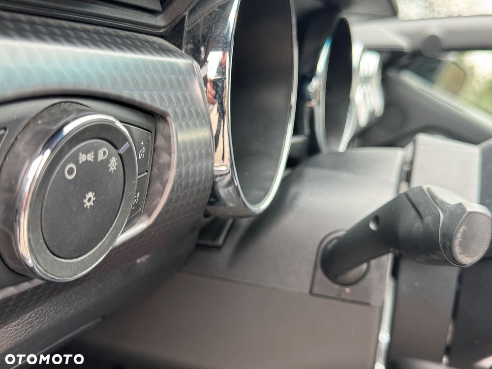 Ford Mustang 2.3 EcoBoost - 24