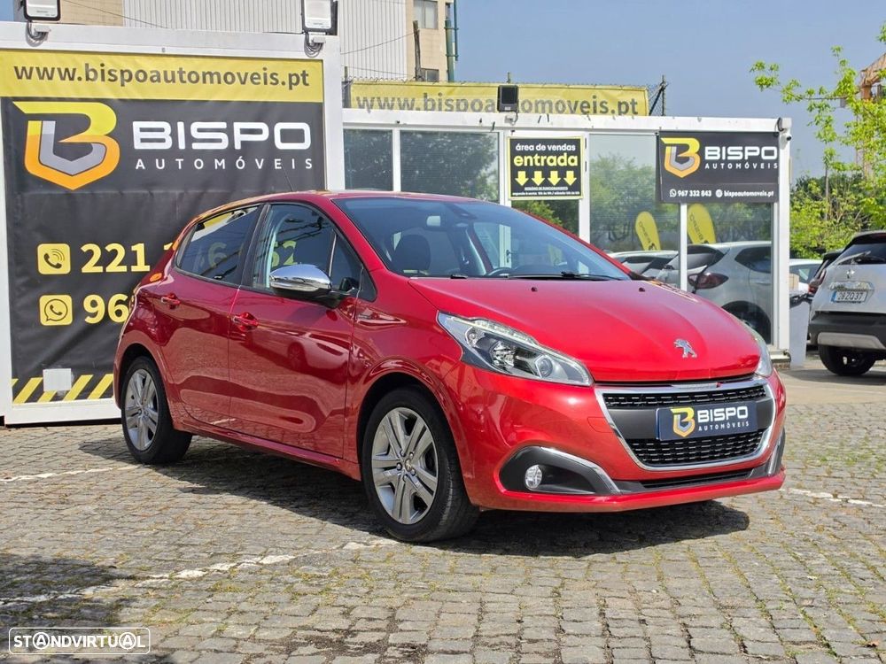 Peugeot 208 1.2 PureTech Signature - 5
