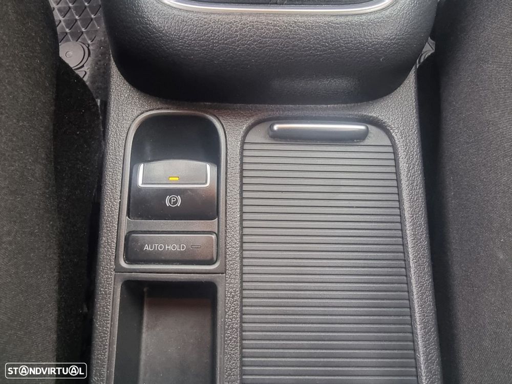 VW Tiguan 2.0 TDi Sport BlueMotion - 15