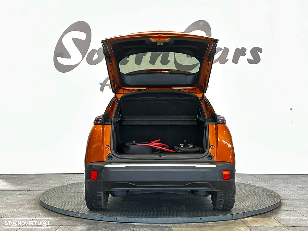 Peugeot e-2008 Allure - 5