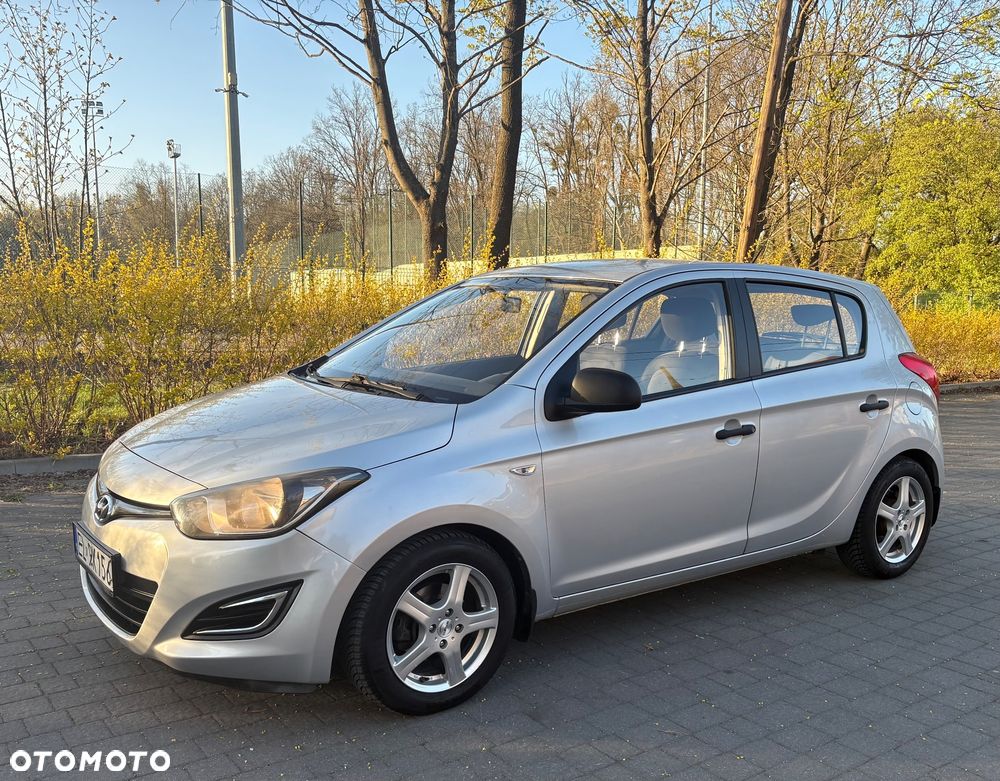 Hyundai i20 1.25 Classic + - 13