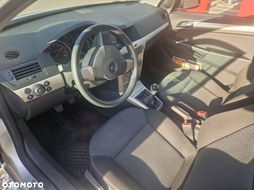 Opel Astra 1.4 111 - 5
