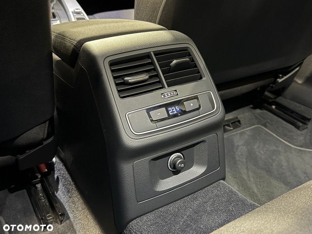 Audi A4 Limousine - 24