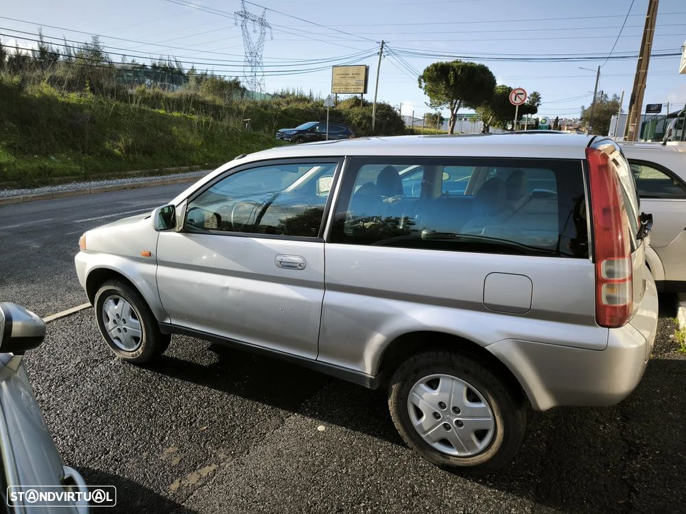 Honda HR-V 1.6 LS - 12