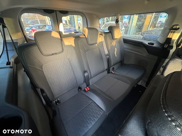 Ford Custom Kombi L2 - 8