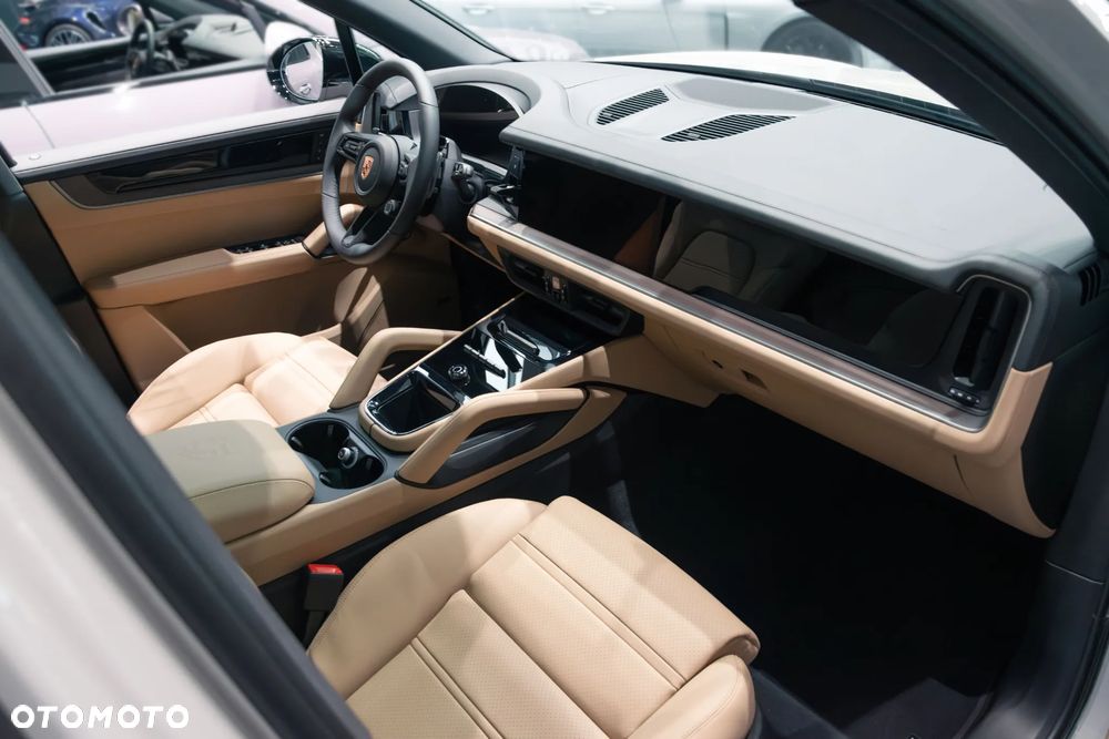 Porsche Cayenne Black Edition - 22