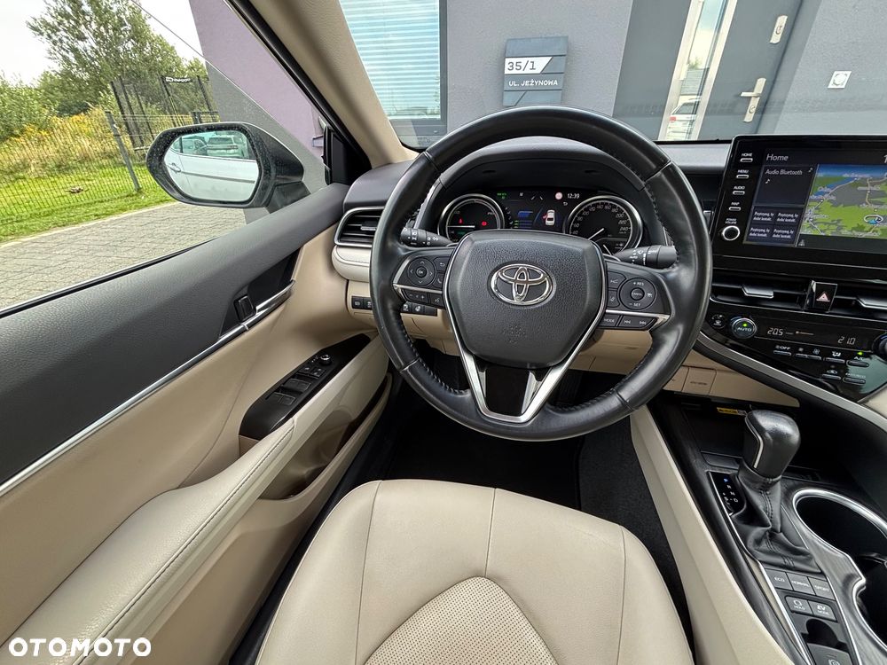 Toyota Camry 2.5 Hybrid Executive CVT - 4