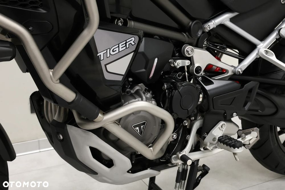 Triumph Tiger - 25