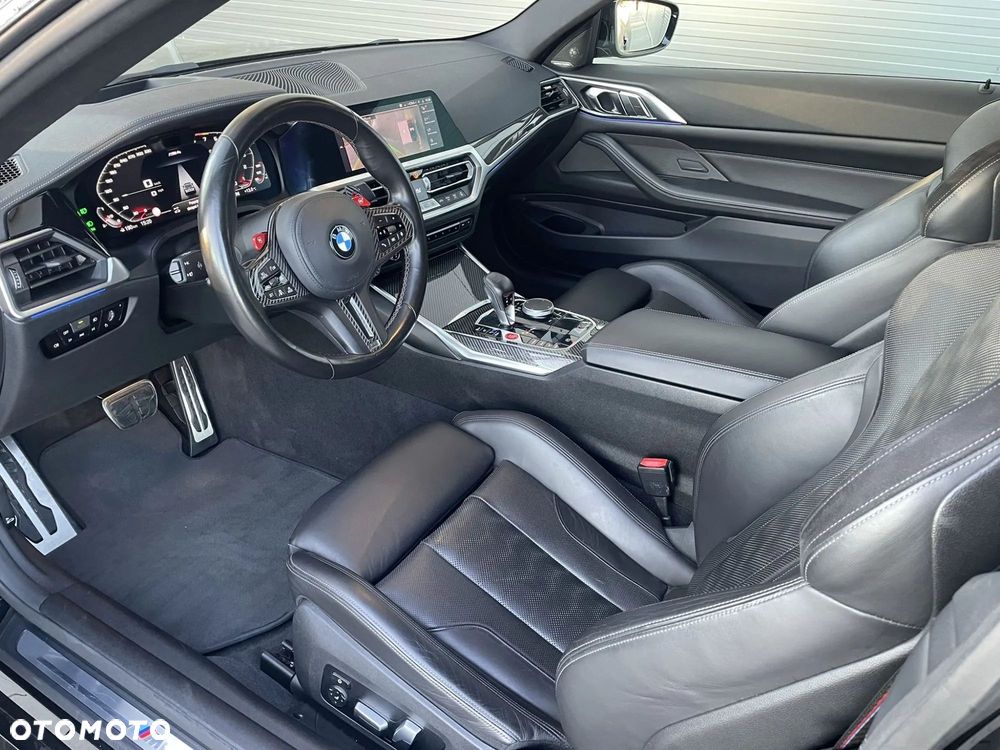 BMW M4 Competition - 11