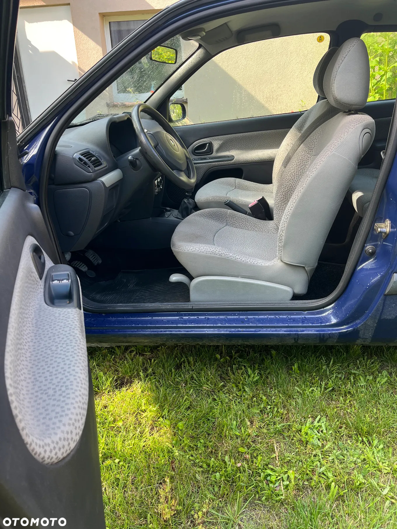 Renault Clio - 7