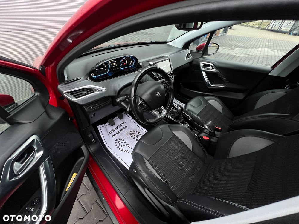 Peugeot 2008 PureTech 110 Stop&Start Allure - 17