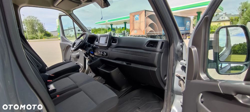 Renault Master - 15