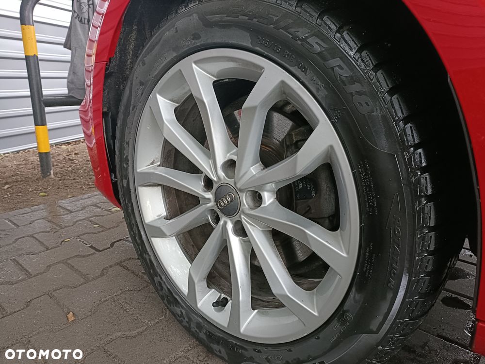 Audi A4 Avant - 25
